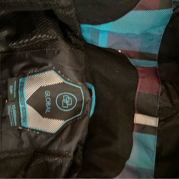 Girls Global winter jacket, slightly used in great condition. Small. - Picture 4 of 6